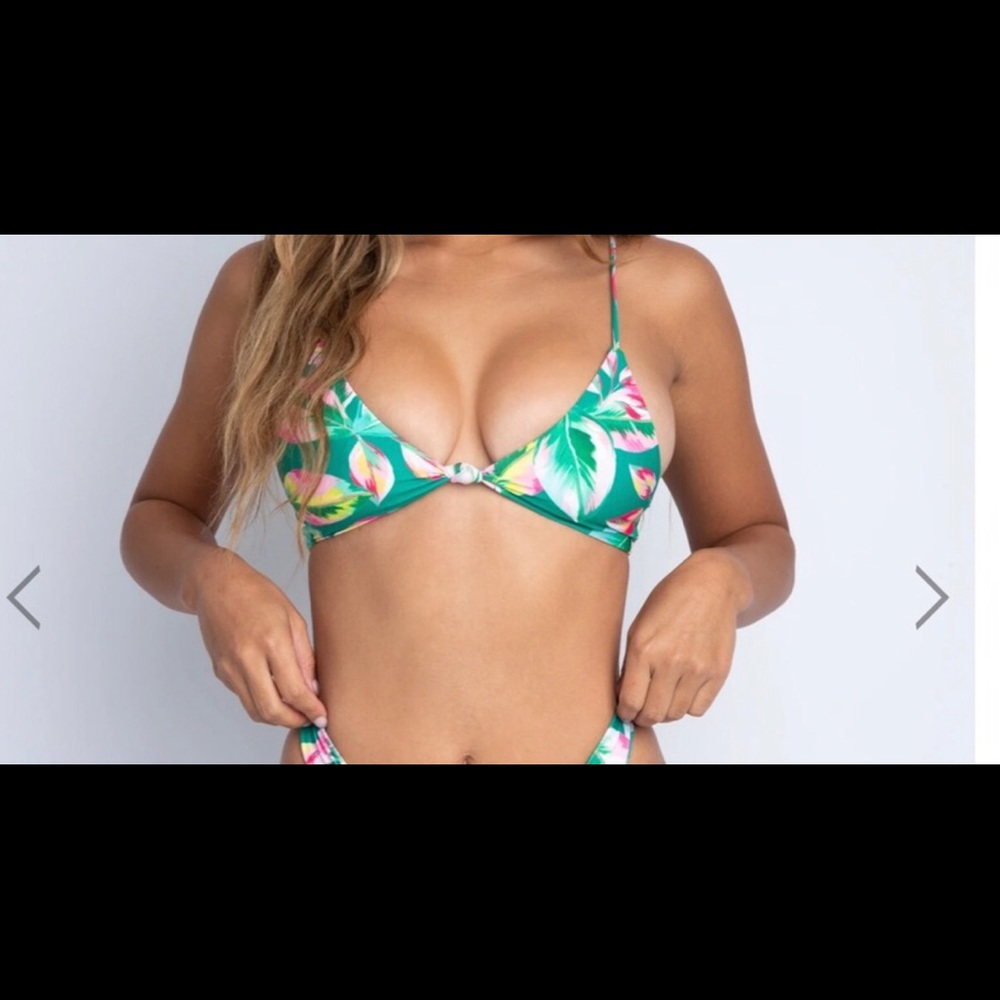 Sarah Tortuga top only
